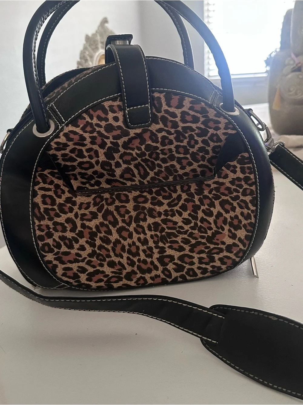 Vintage Leopard Cheetah Print Canvas Train Case Travel Bag with Luggage Sleeve